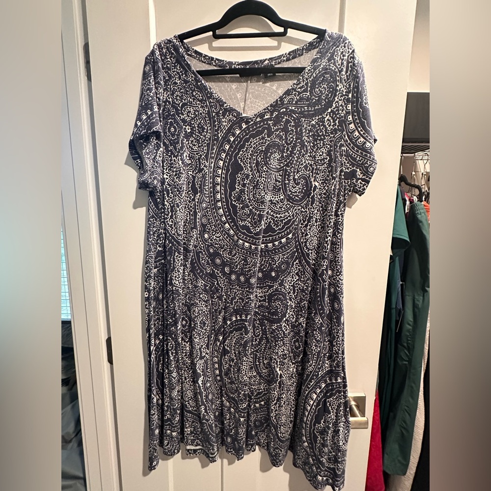 Cynthia Rowley Navy and White Paisley Dress